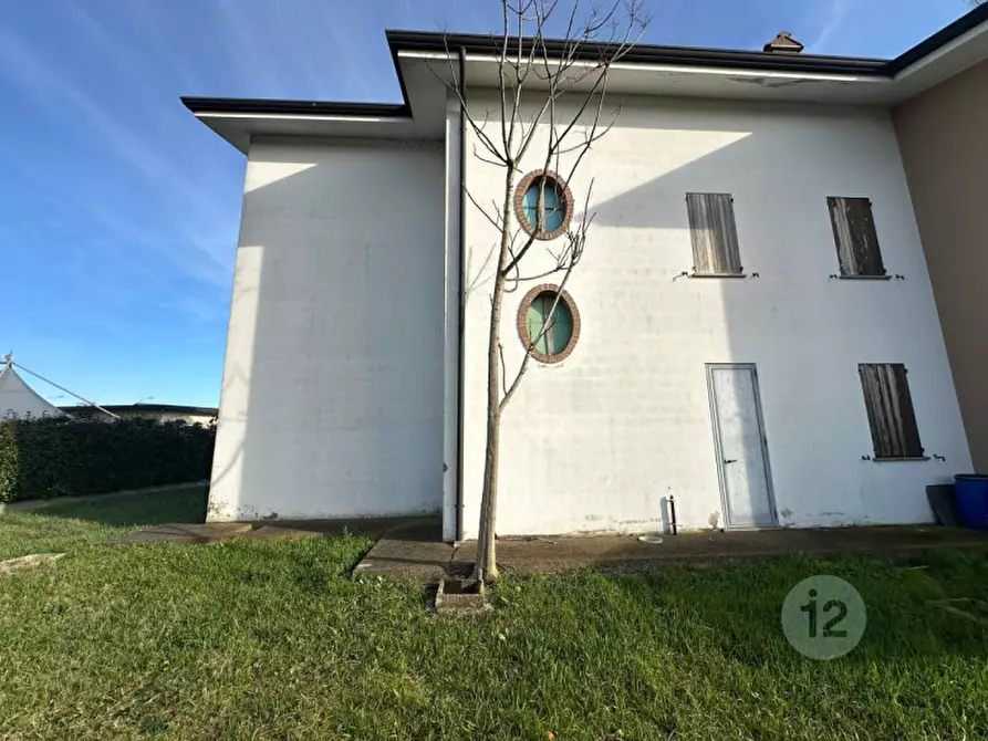 Immagine 3 di Casa bifamiliare in vendita  in Via focherini, 2 a San Possidonio