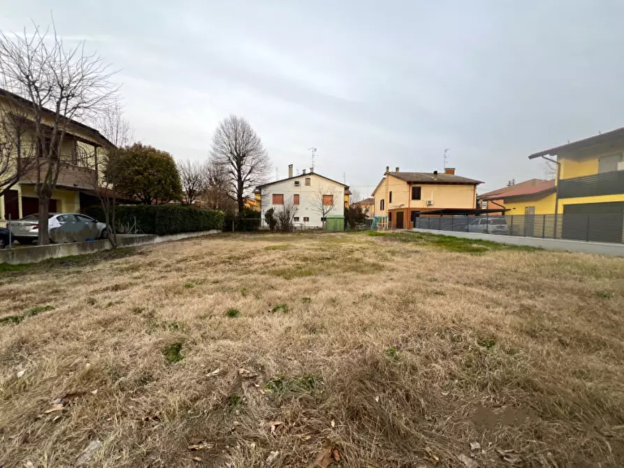 Immagine 1 di Terreno in vendita  in VIA DEI BERSAGLIERI a San Felice Sul Panaro