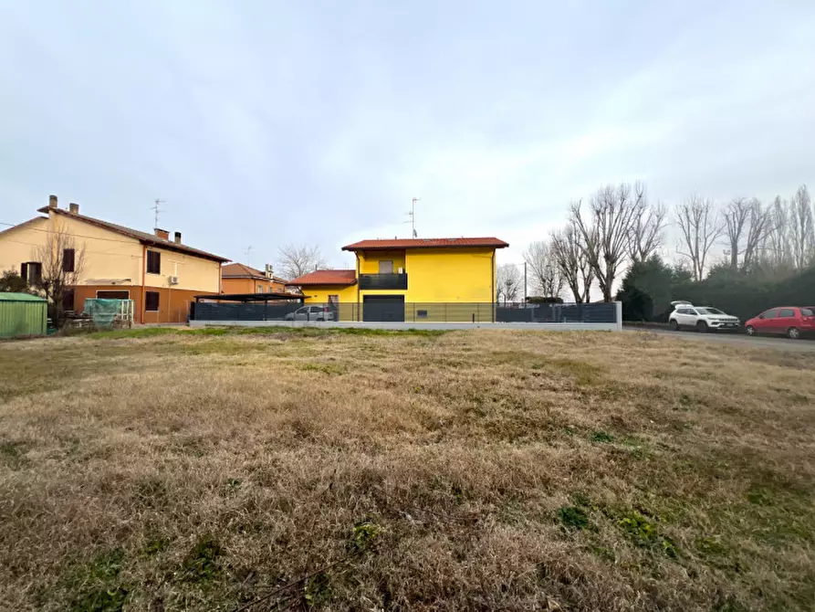 Immagine 2 di Terreno in vendita  in VIA DEI BERSAGLIERI a San Felice Sul Panaro