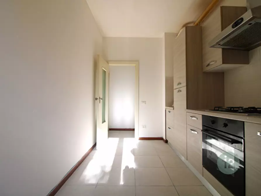 Immagine 4 di Appartamento in vendita  in Via Volturno a Mirandola
