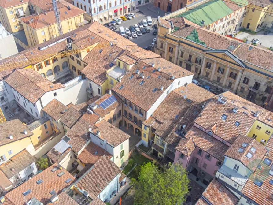 Immagine 2 di Appartamento in vendita  in Via Giovanni Pico a Mirandola