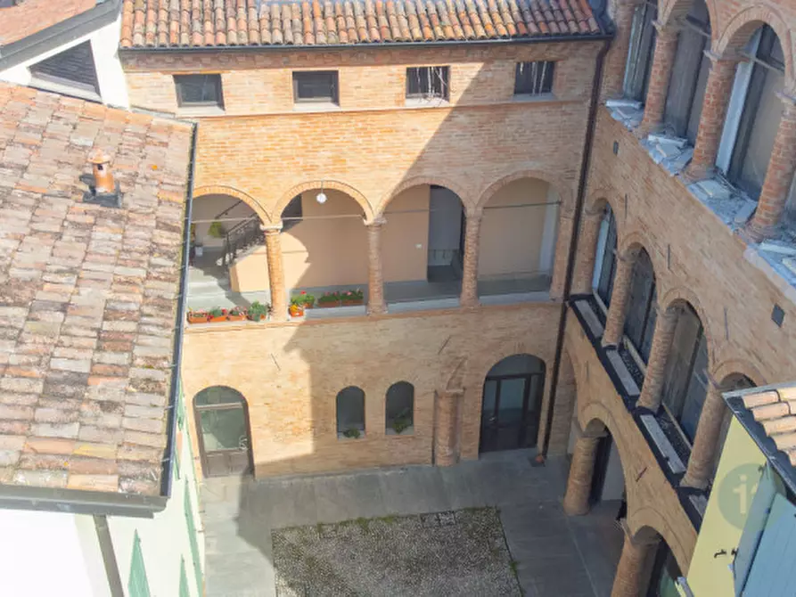 Immagine 7 di Appartamento in vendita  in Via Giovanni Pico a Mirandola