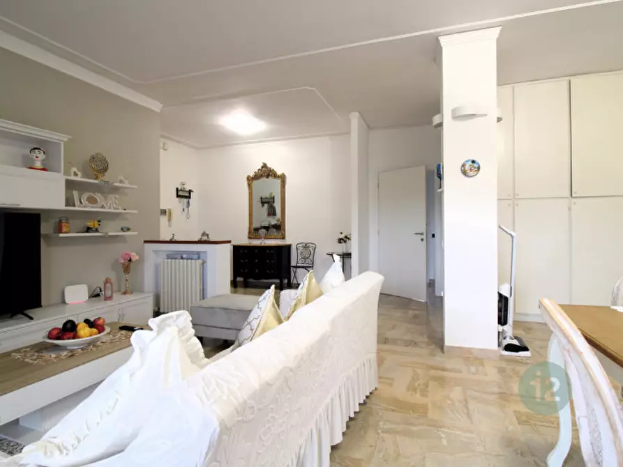 Immagine 8 di Appartamento in vendita  in Via Carlo Goldoni a Mirandola