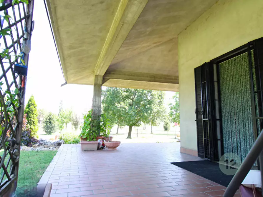 Immagine 1 di Villa in vendita  in strada provinciale,5 a San Possidonio