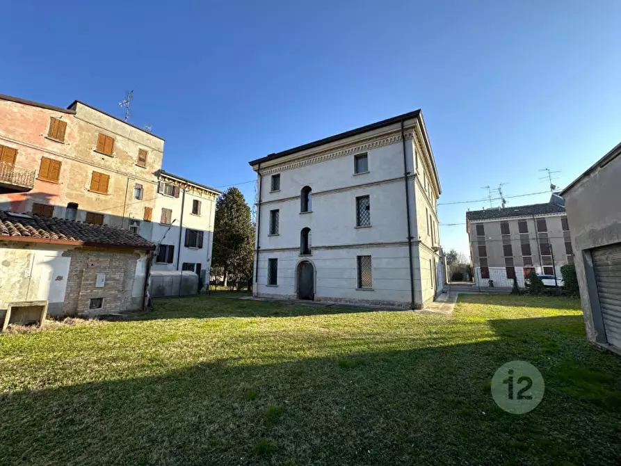 Immagine 5 di Casa indipendente in vendita  in Piazza andreoli a San Possidonio
