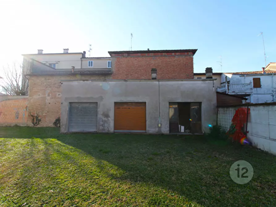 Immagine 9 di Casa indipendente in vendita  in Piazza andreoli a San Possidonio