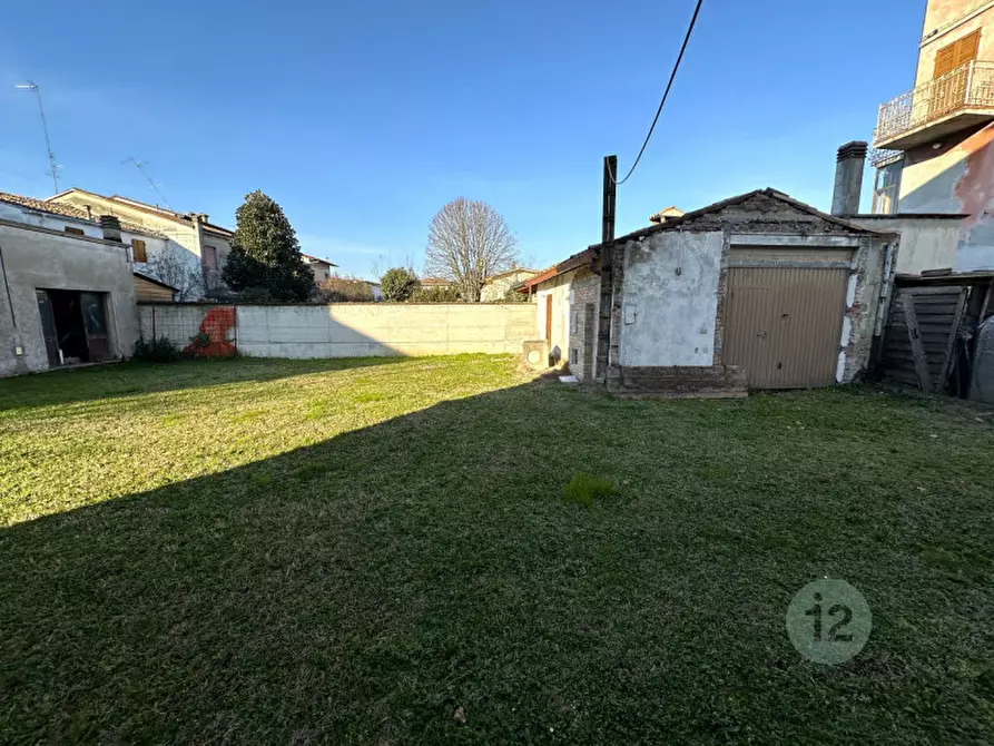 Immagine 10 di Casa indipendente in vendita  in Piazza andreoli a San Possidonio