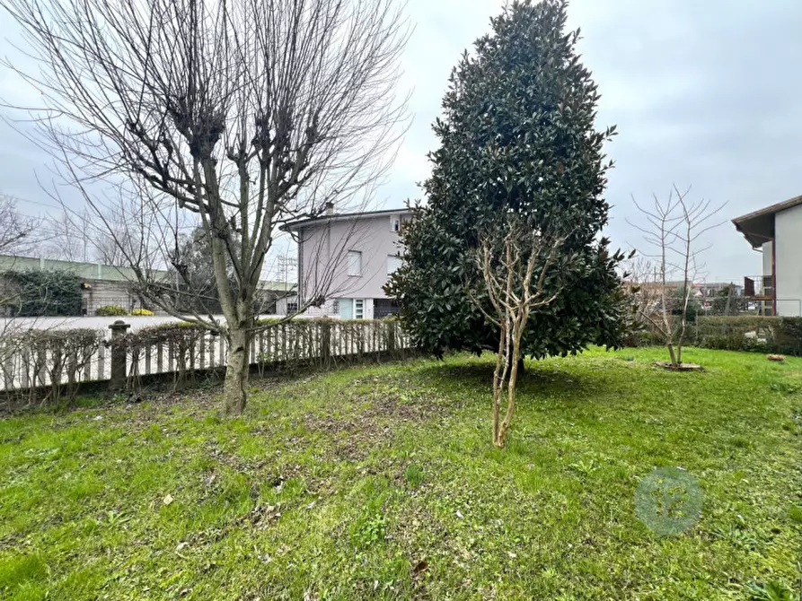 Immagine 29 di Casa indipendente in vendita  in Via Largo Donatori di Sangue a Poggio Rusco