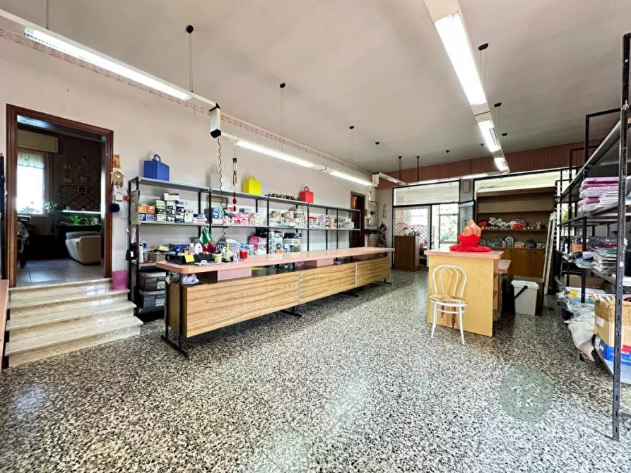 Immagine 33 di Casa indipendente in vendita  in Via RISORGIMENTO, 106 a San Giacomo Delle Segnate