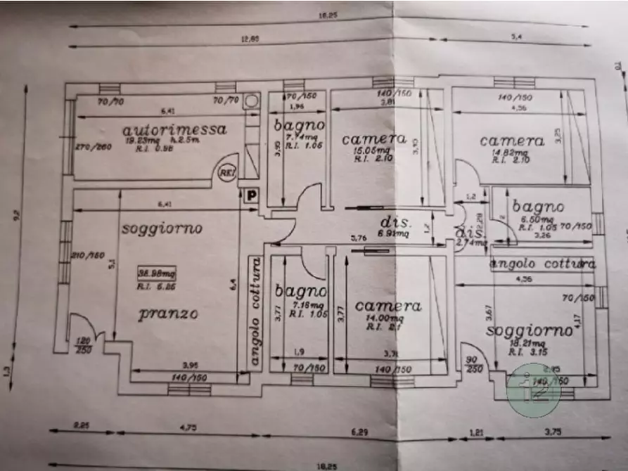 Immagine 2 di Casa bifamiliare in vendita  in Via lolli a Mirandola