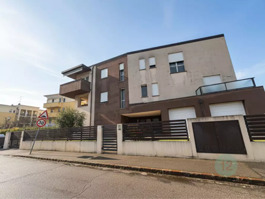 Immagine 1 di Appartamento in vendita  a Bomporto