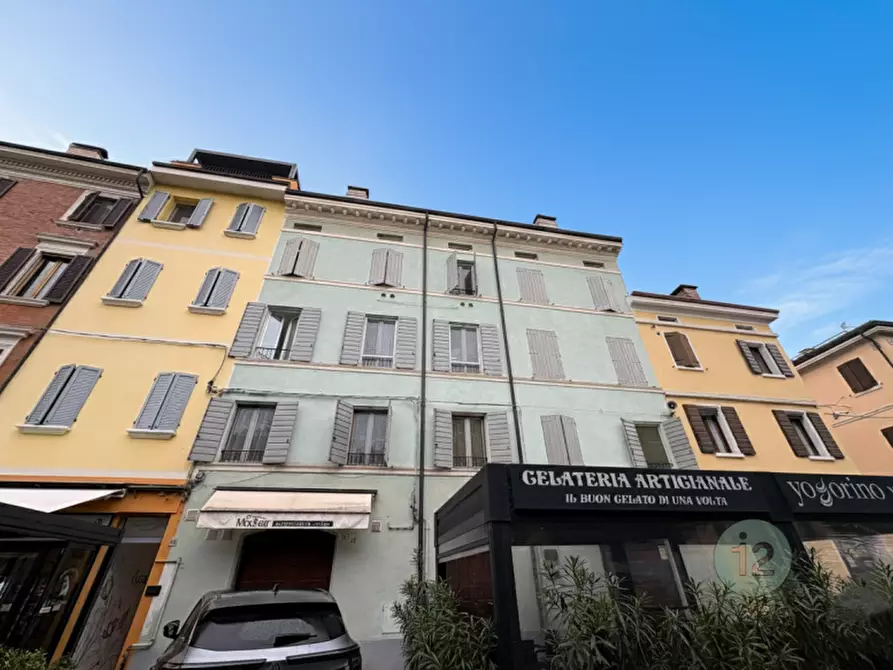 Immagine 1 di Appartamento in vendita  in Piazza Della Costituente a Mirandola
