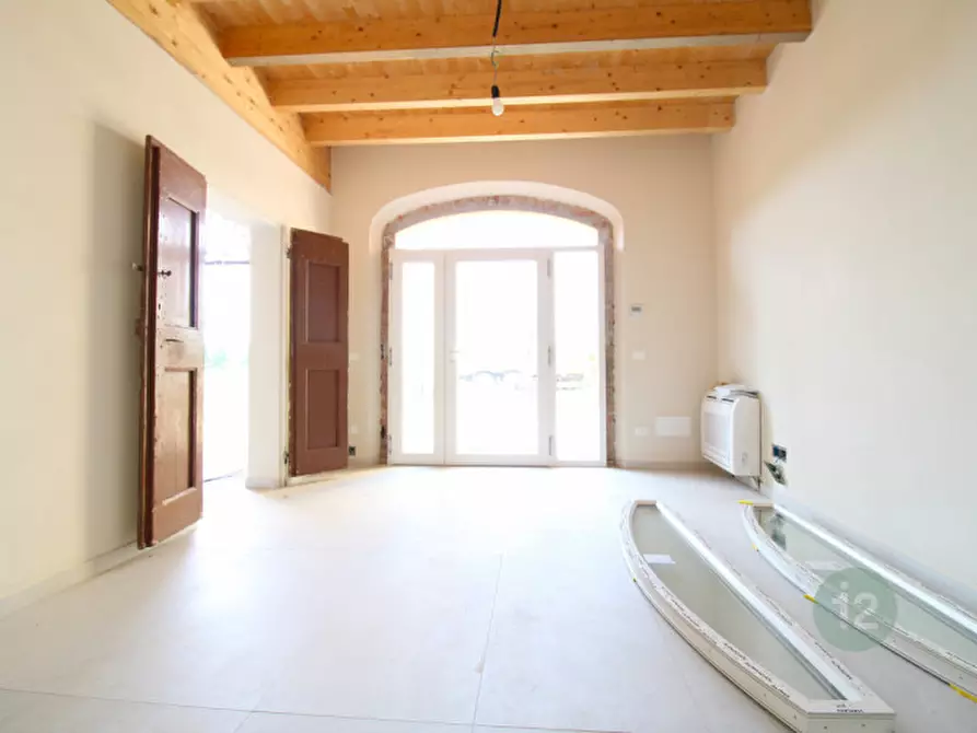 Immagine 18 di Villa in vendita  in Via Ernesto Papazzoni a Cavezzo