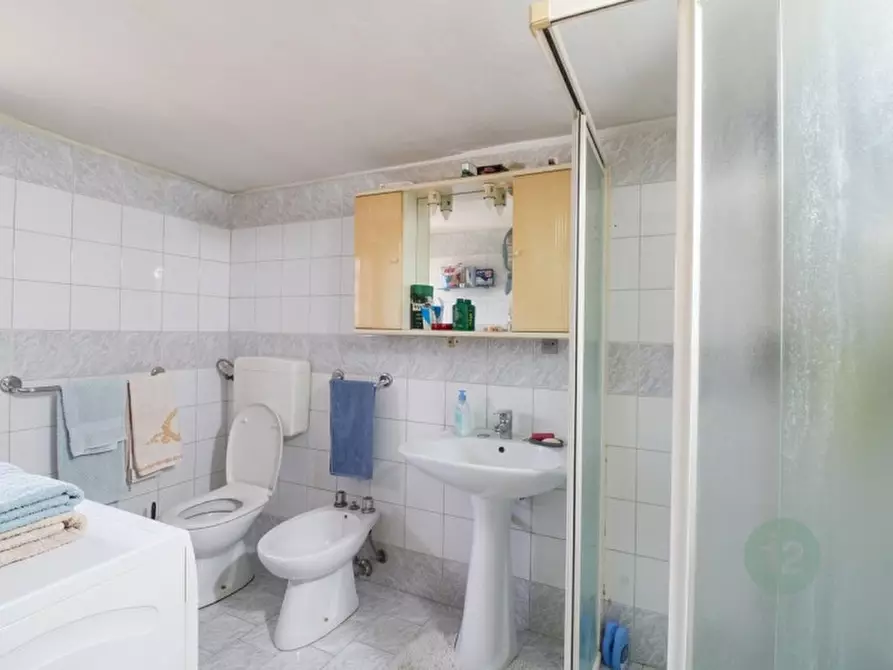 Immagine 10 di Casa indipendente in vendita  a Mirandola