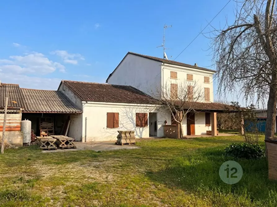 Immagine 1 di Casa indipendente in vendita  in Via Terzi e Livelli, 70 a Concordia Sulla Secchia