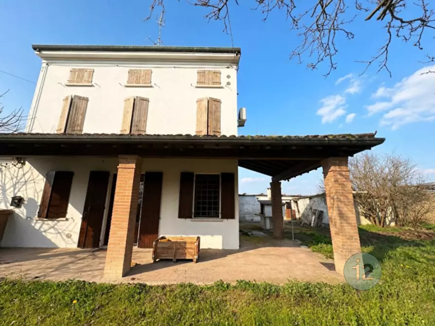Immagine 4 di Casa indipendente in vendita  in Via Terzi e Livelli, 70 a Concordia Sulla Secchia