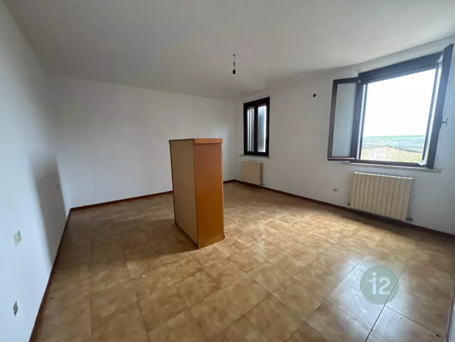 Immagine 16 di Casa indipendente in vendita  in Via Terzi e Livelli, 70 a Concordia Sulla Secchia
