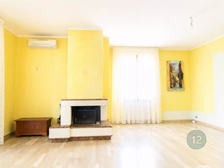 Immagine 6 di Casa bifamiliare in vendita  in Via San Martino Carano a Mirandola