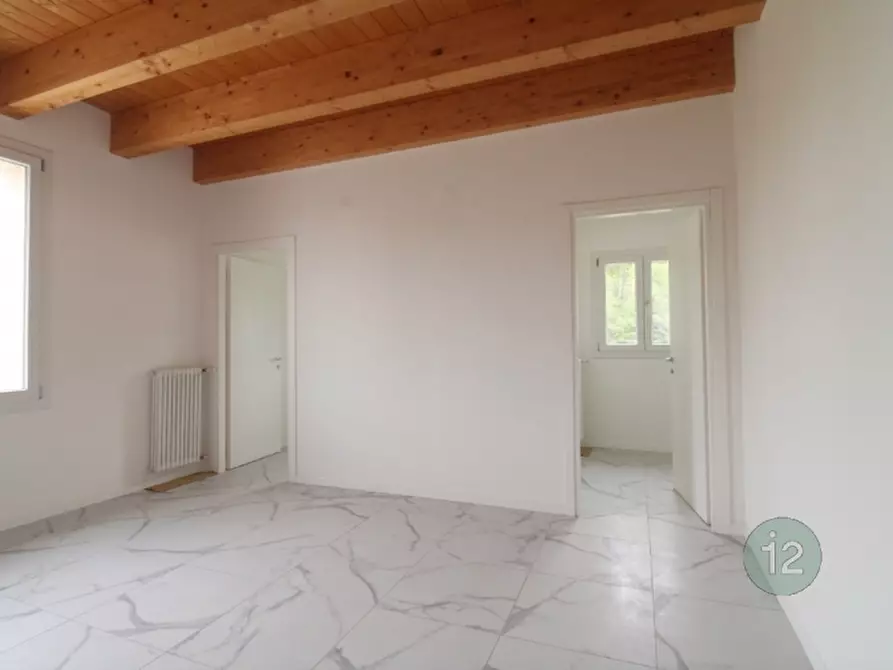 Immagine 30 di Villetta a schiera in vendita  in Via Benedetto Croce 358 a San Felice Sul Panaro