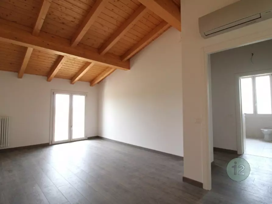 Immagine 33 di Villetta a schiera in vendita  in Via Benedetto Croce 358 a San Felice Sul Panaro