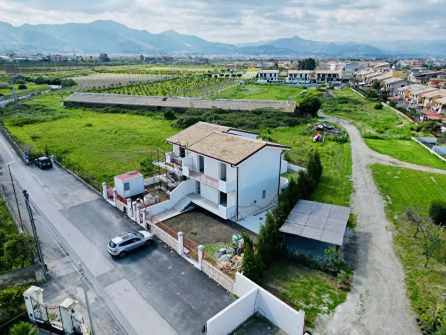Immagine 2 di Casa bifamiliare in vendita  in Via Badessa,58 a Milazzo
