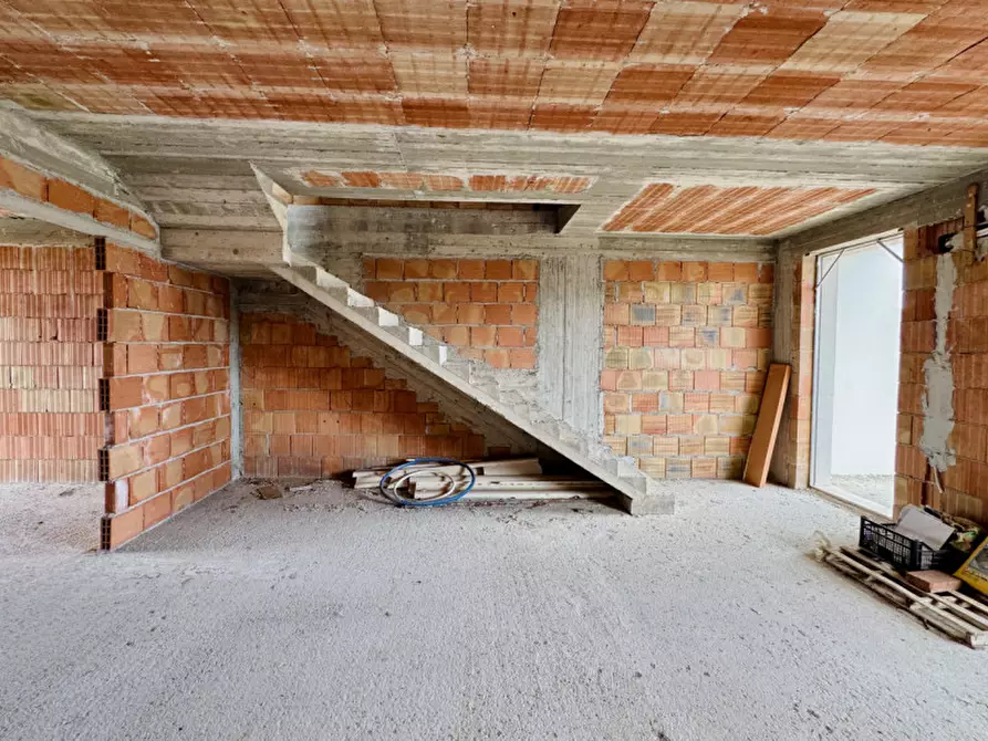 Immagine 8 di Casa bifamiliare in vendita  in Via Badessa,58 a Milazzo