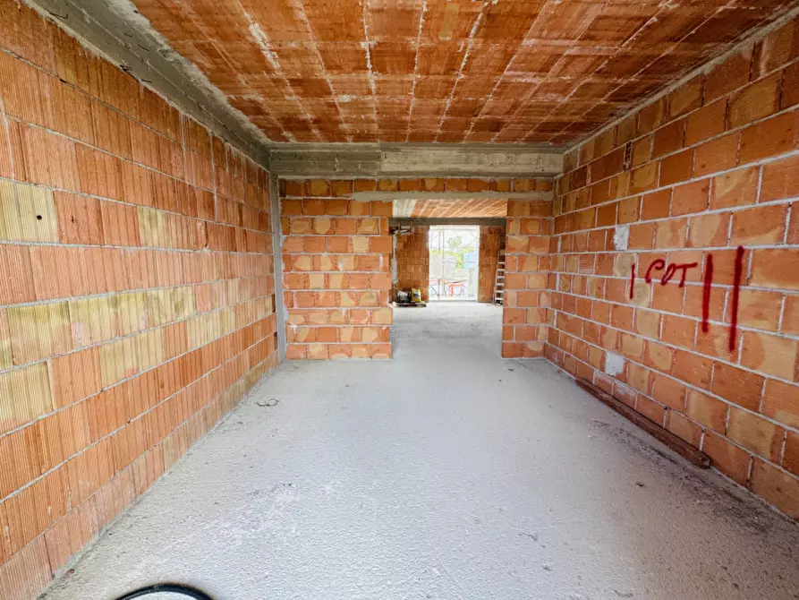 Immagine 13 di Casa bifamiliare in vendita  in Via Badessa,58 a Milazzo