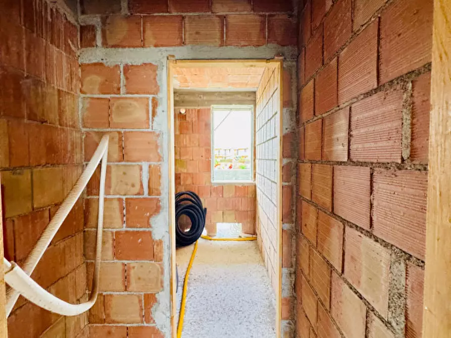 Immagine 17 di Casa bifamiliare in vendita  in Via Badessa,58 a Milazzo