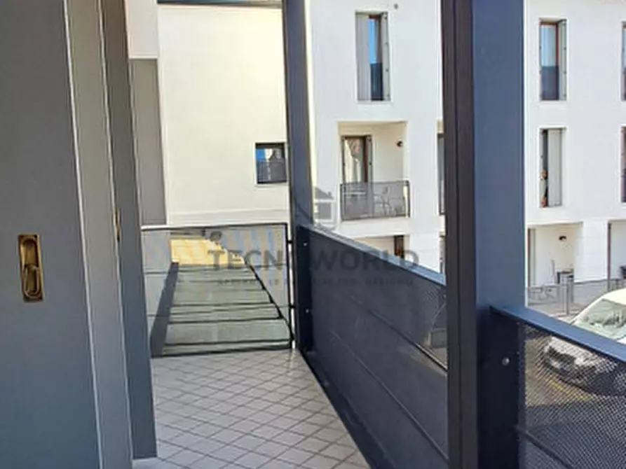 Immagine 3 di Appartamento in vendita  in Via Rigobello a San Vito Di Leguzzano