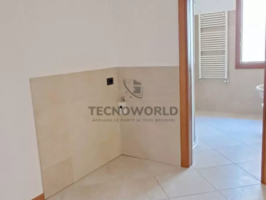 Immagine 5 di Appartamento in vendita  in Via Rigobello a San Vito Di Leguzzano