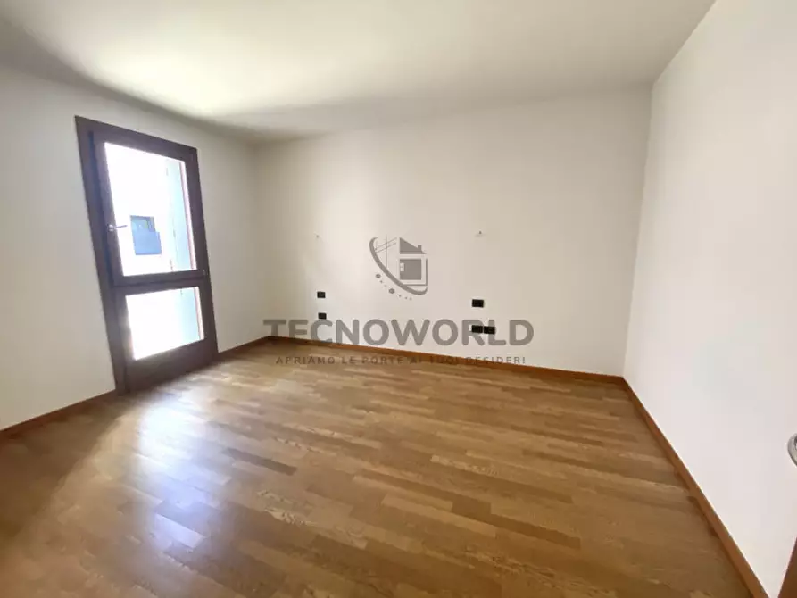 Immagine 7 di Appartamento in vendita  in Via Rigobello a San Vito Di Leguzzano