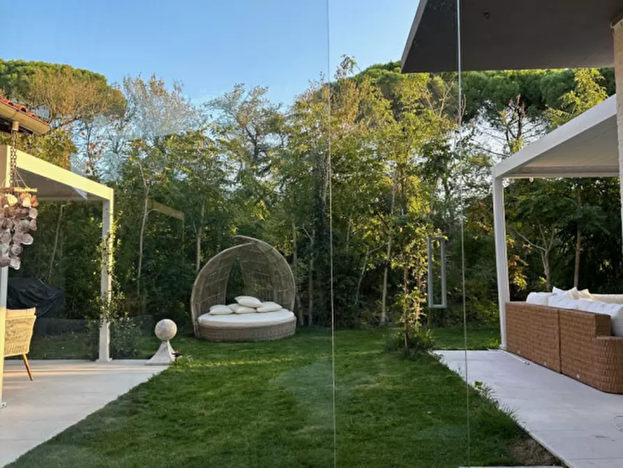 Immagine 4 di Villa in affitto  in Viale Milano 30 a Cervia
