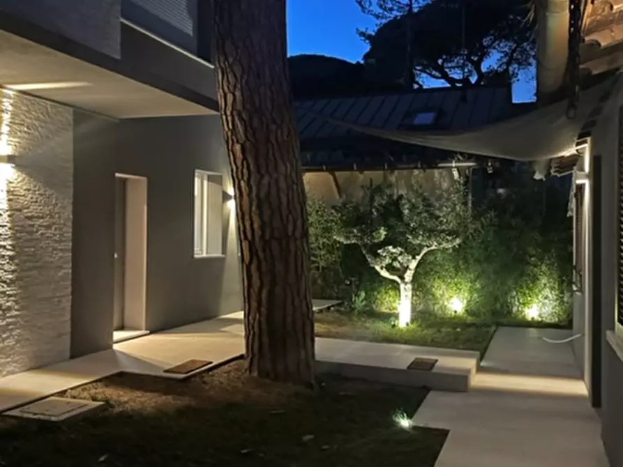 Immagine 23 di Villa in affitto  in Viale Milano 30 a Cervia