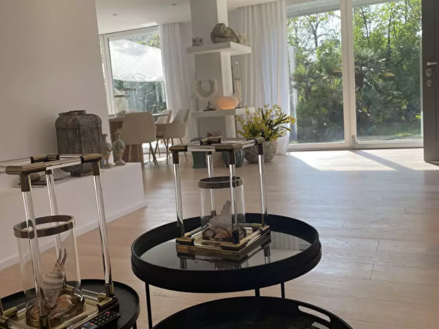 Immagine 26 di Villa in affitto  in Viale Milano 30 a Cervia