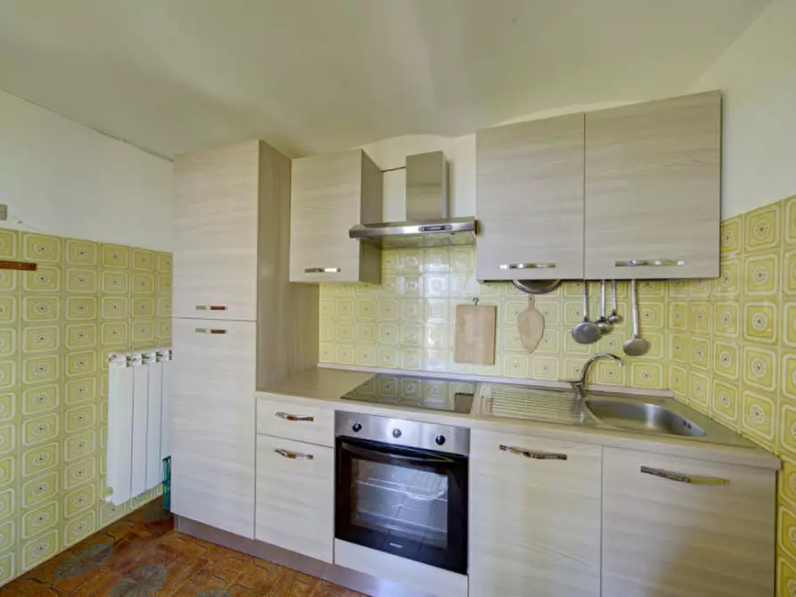 Immagine 5 di Casa indipendente in vendita  in Via Dagatti 4 a Envie