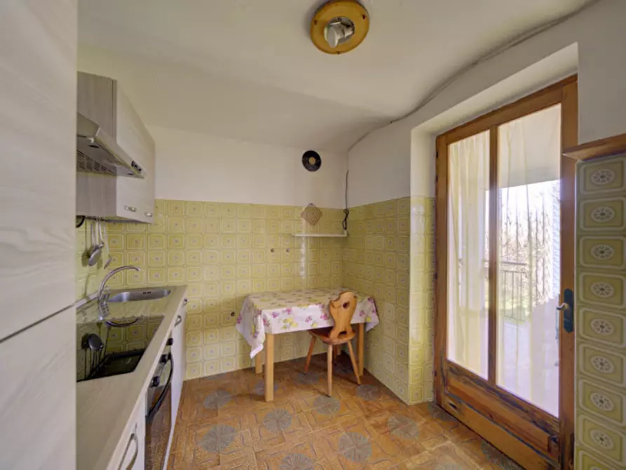 Immagine 6 di Casa indipendente in vendita  in Via Dagatti 4 a Envie