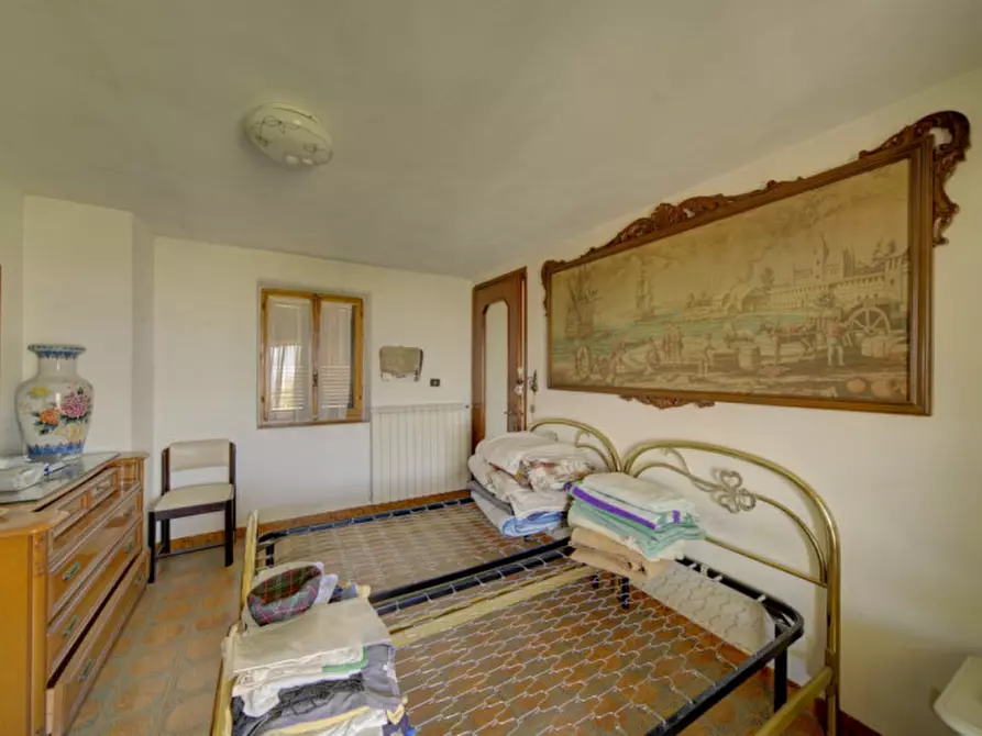 Immagine 15 di Casa indipendente in vendita  in Via Dagatti 4 a Envie