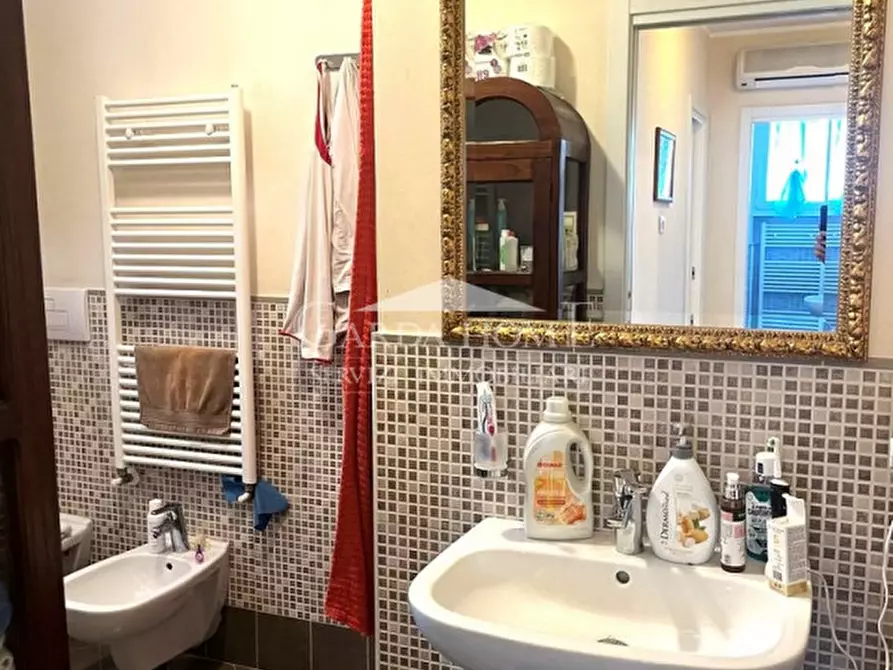 Immagine 14 di Appartamento in vendita  in Via Daniele Comboni a Desenzano Del Garda