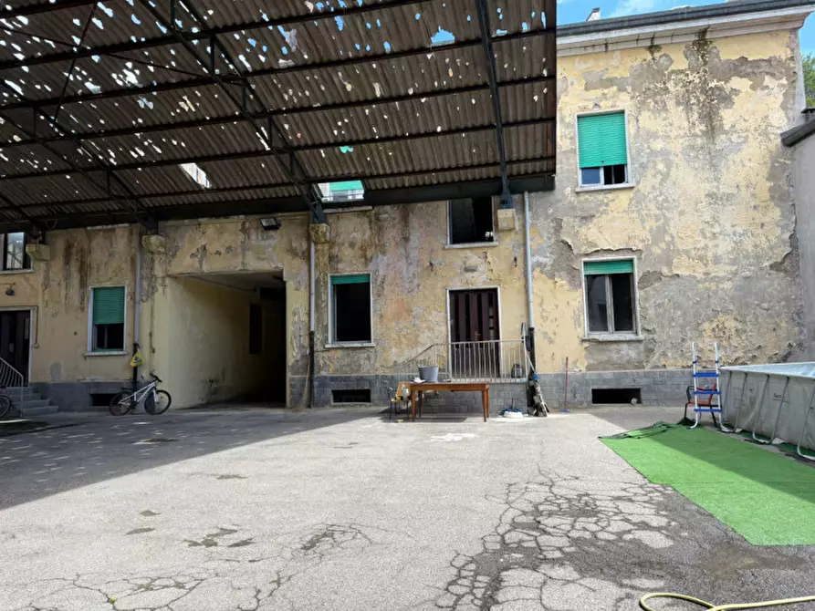 Immagine 8 di Palazzo in vendita  in Via Gian Pietro Clerici 32 a Gerenzano