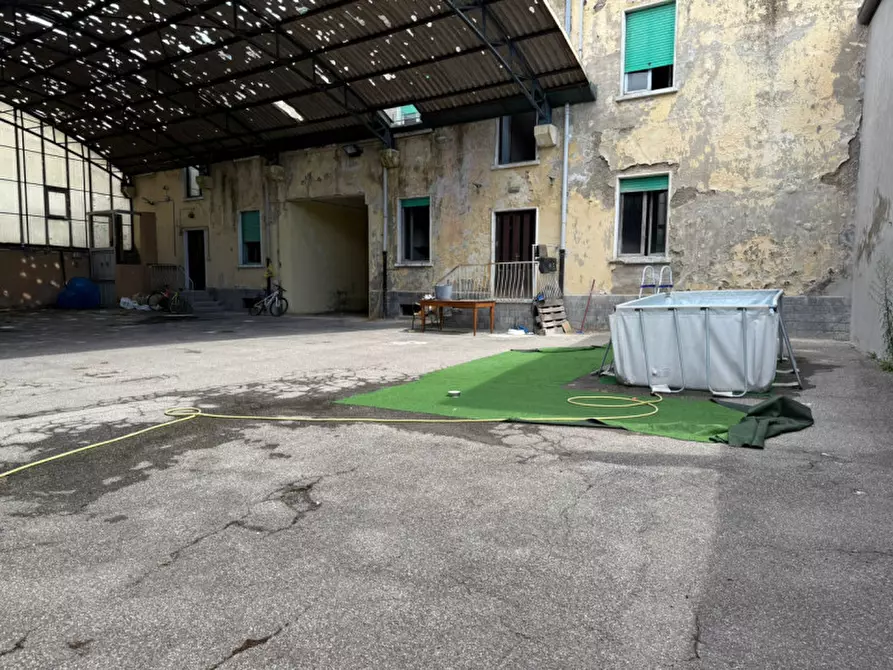 Immagine 9 di Palazzo in vendita  in Via Gian Pietro Clerici 32 a Gerenzano