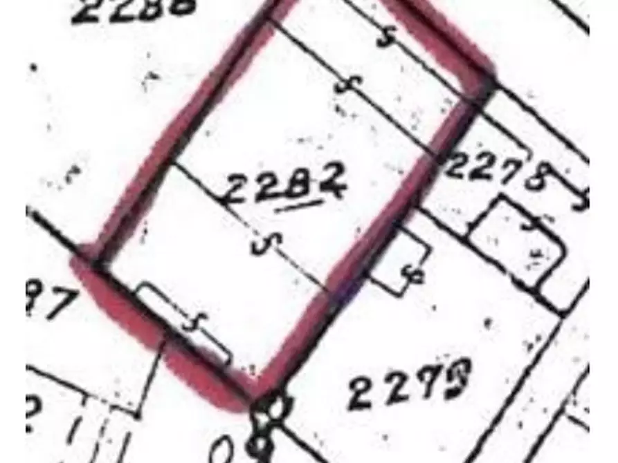 Immagine 15 di Palazzo in vendita  in Via Gian Pietro Clerici 32 a Gerenzano