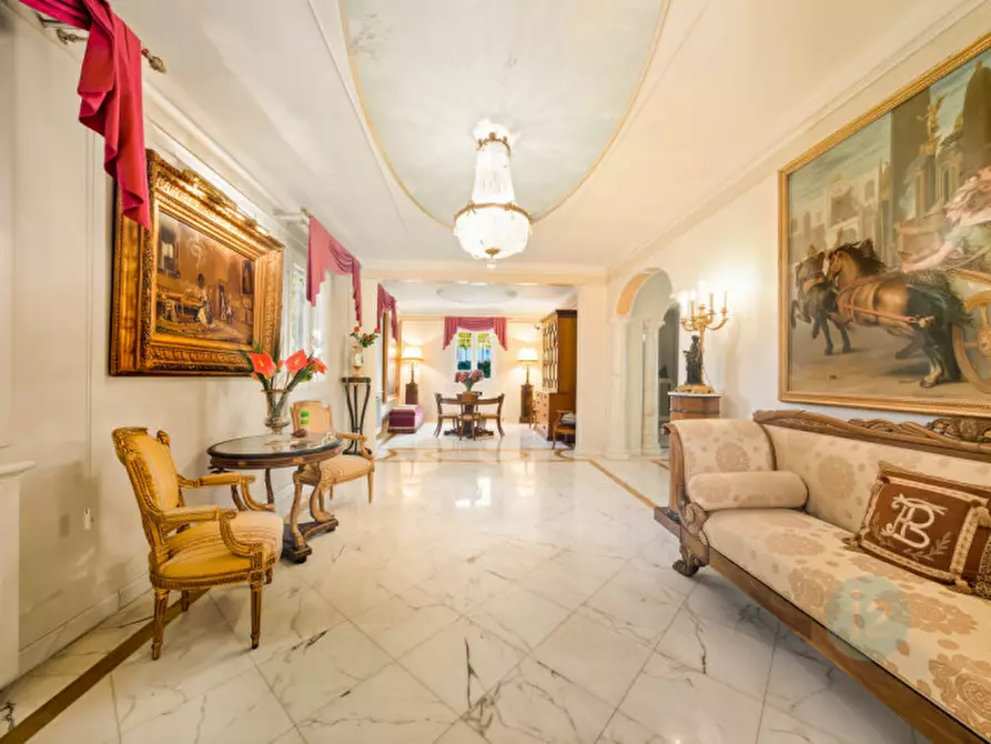 Immagine 7 di Villa in vendita  in Via Anna Frank a Carpi