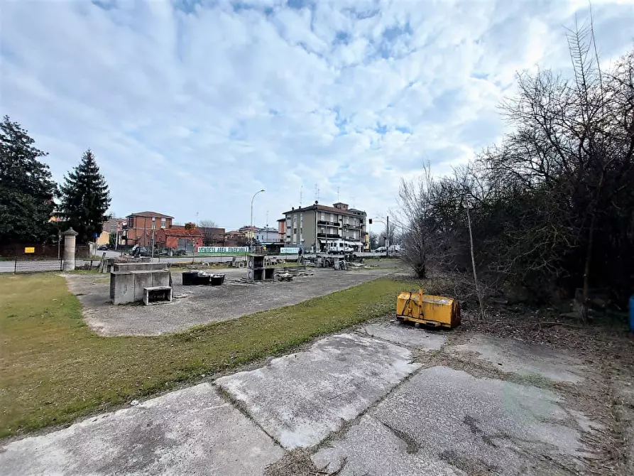 Immagine 1 di Terreno in vendita  in Via Franklin Delano Roosevelt a Carpi