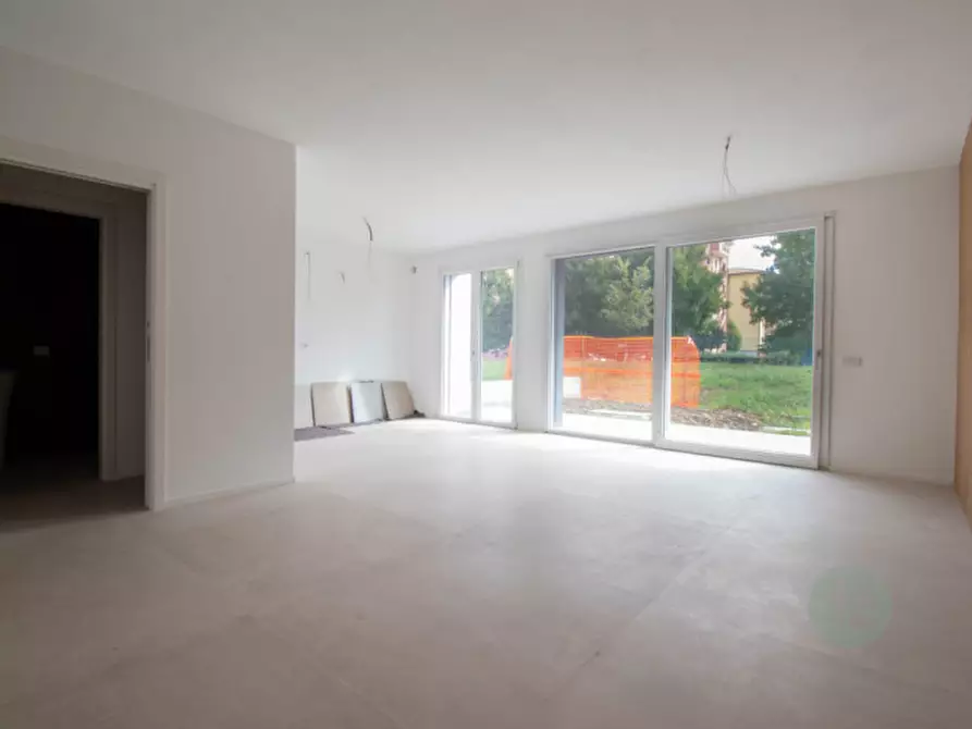 Immagine 2 di Villa in vendita  in Via Costante Rebucci a Carpi