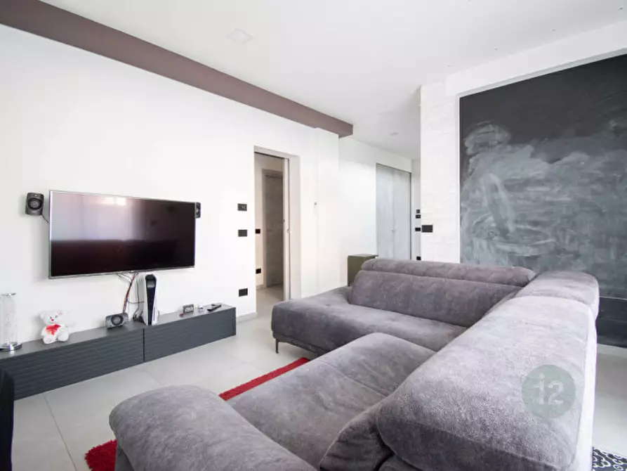 Immagine 5 di Villa in vendita  in Via Martiri di Fossoli a Carpi