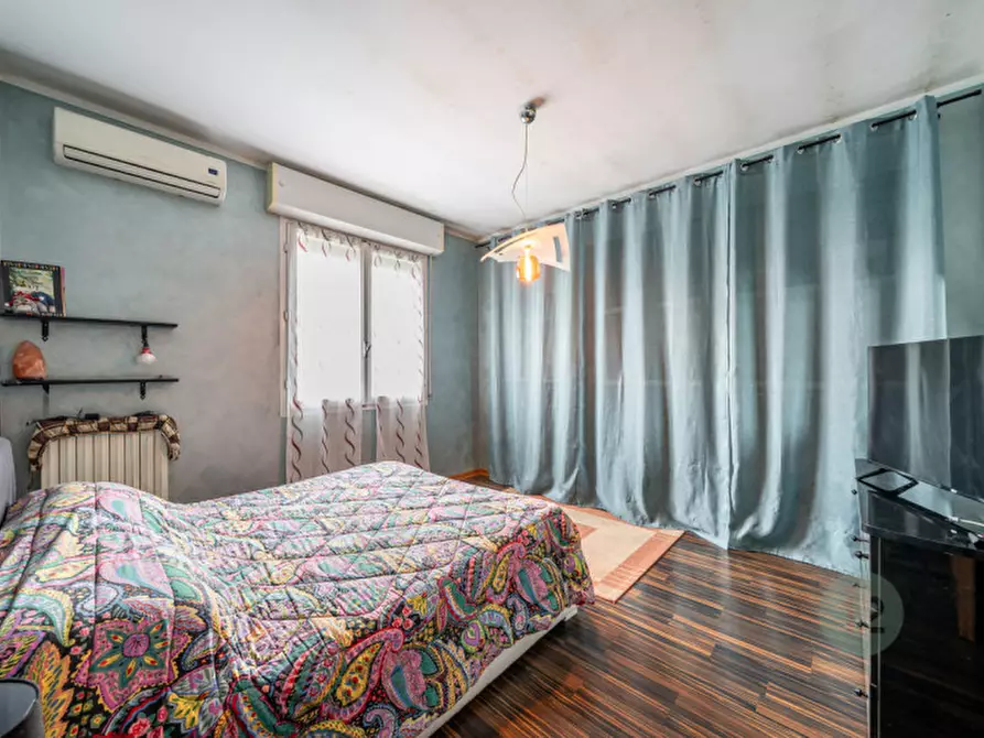 Immagine 5 di Appartamento in vendita  in Via Remesina Esterna a Carpi
