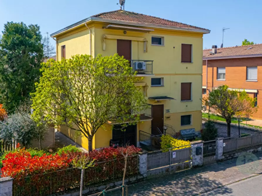 Immagine 1 di Casa bifamiliare in vendita  in Via TRAVERSA SAN LORENZO a Carpi