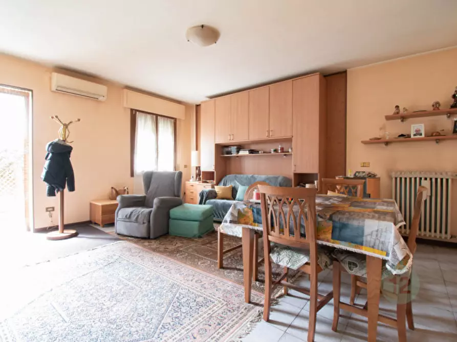 Immagine 1 di Casa bifamiliare in vendita  in Via Ernesto Boccaletti a Carpi