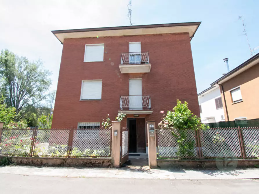 Immagine 1 di Casa bifamiliare in vendita  in Via Giovanni Gavignani a Carpi