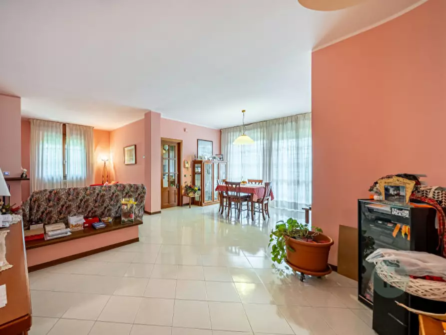 Immagine 6 di Casa bifamiliare in vendita  in Via del Gelso a Carpi